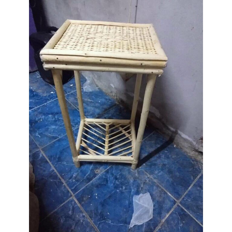 mesa de luz  alta flor